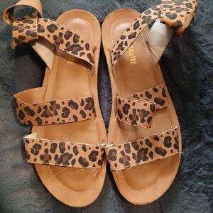 Women's sandals